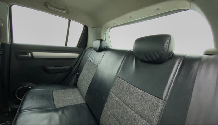 2010 Maruti Swift VXI D, Petrol, Manual, 49,115 km, Right Side Rear Door Cabin