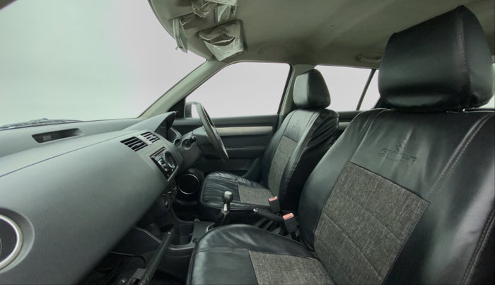 2010 Maruti Swift VXI D, Petrol, Manual, 49,115 km, Right Side Front Door Cabin