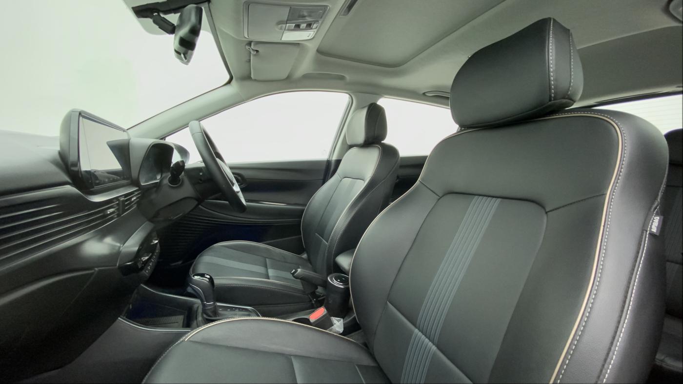 2020 Hyundai NEW I20 ASTA (O) 1.0 TURBO GDI DCT, Petrol, Automatic, 28,190 km, Right Side Front Door Cabin
