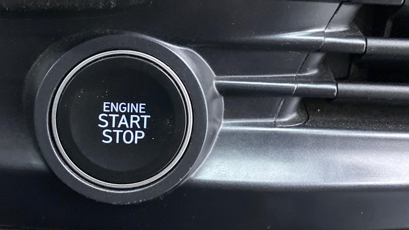 2020 Hyundai NEW I20 ASTA (O) 1.0 TURBO GDI DCT, Petrol, Automatic, 28,190 km, Keyless Start/ Stop Button