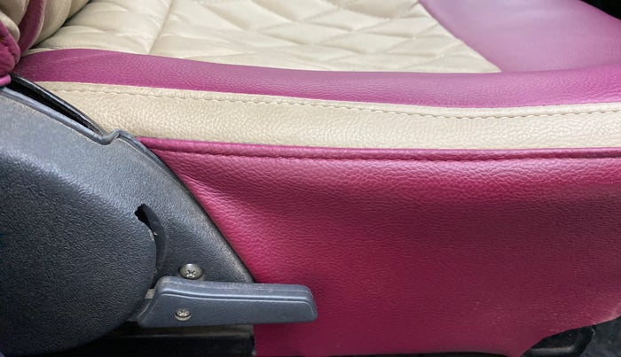 2012 Maruti Alto LXI, Petrol, Manual, 22,145 km, Driver Side Adjustment Panel