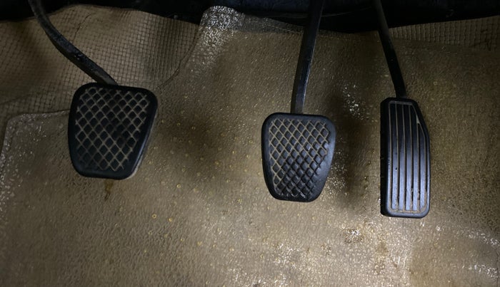 2015 Honda Mobilio 1.5L I-VTEC S, Petrol, Manual, 47,274 km, Pedals