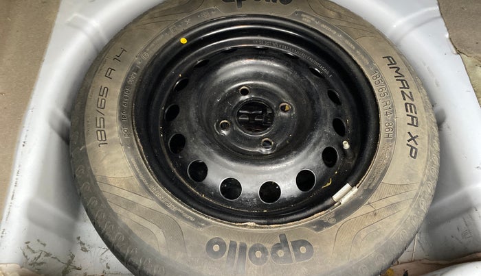 2017 Ford Figo Aspire TITANIUM 1.2 PETROL, Petrol, Manual, 98,248 km, Spare Tyre