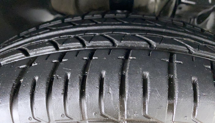 2021 Tata Tiago XTA 1.2 PETROL, Petrol, Automatic, 7,300 km, Right Front Tyre Tread