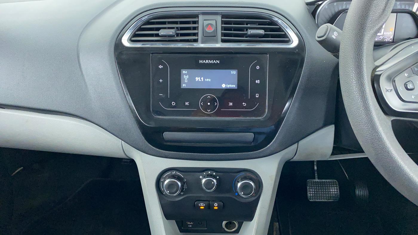 2021 Tata Tiago XTA 1.2 PETROL, Petrol, Automatic, 7,300 km, Air Conditioner