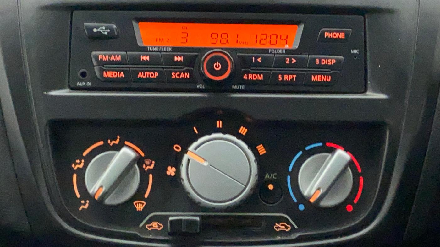 2018 Datsun Go Plus T, Petrol, Manual, 31,316 km, Infotainment System