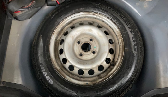 2016 Maruti Swift LXI (O), Petrol, Manual, 62,241 km, Spare Tyre