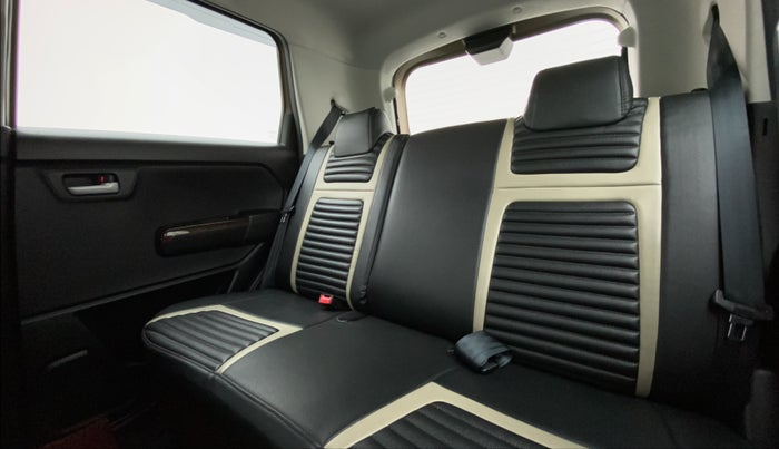 2021 Maruti New Wagon-R ZXI 1.2 AMT, Petrol, Automatic, 6,796 km, Right Side Rear Door Cabin