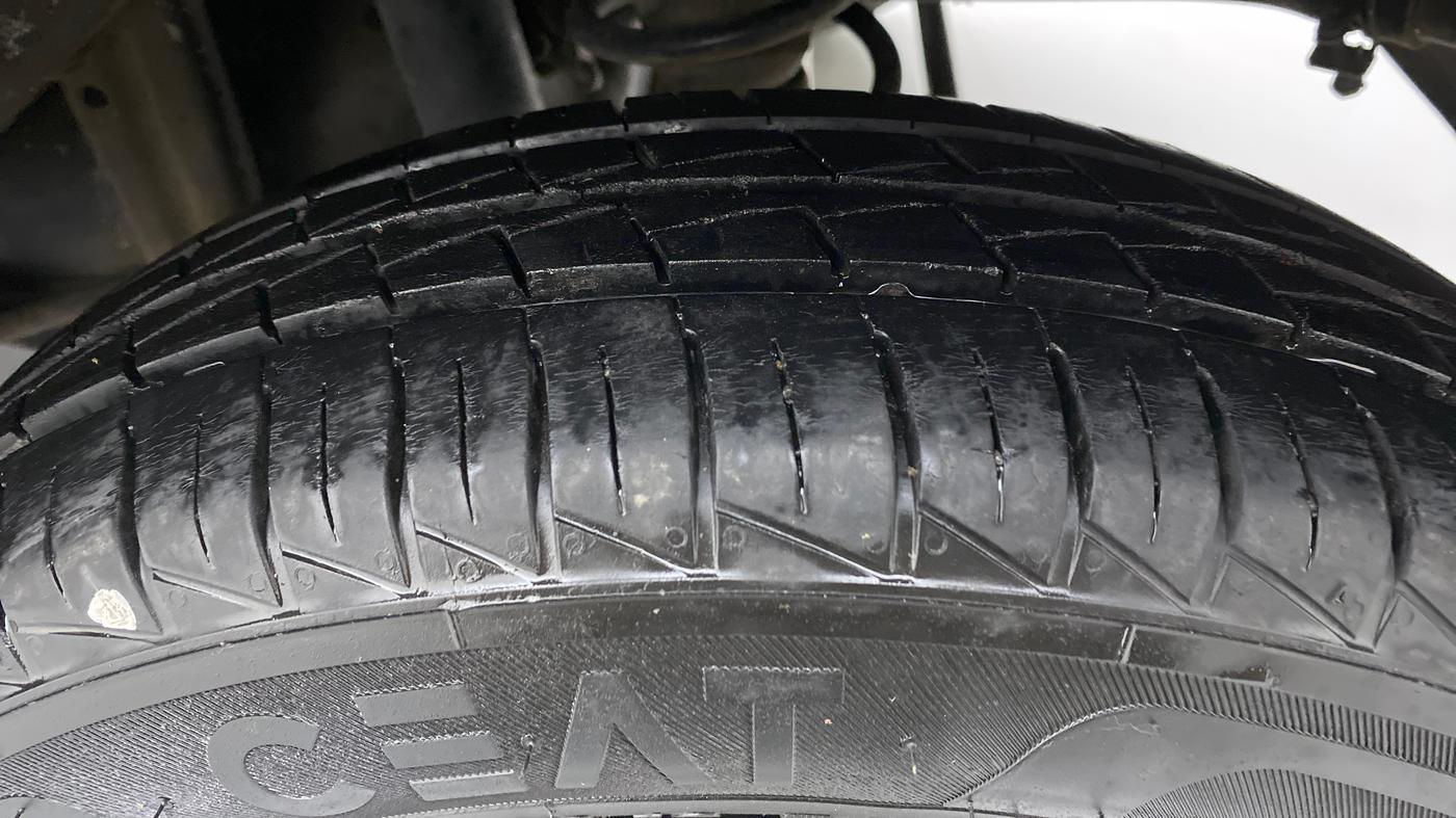 2020 Maruti Alto LXI, Petrol, Manual, 10,277 km, Left Rear Tyre Tread