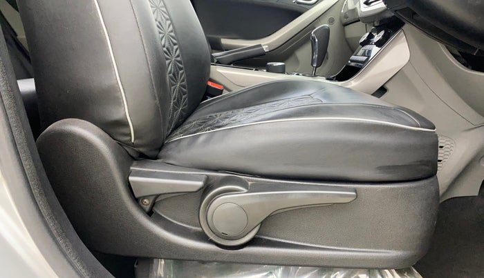 2019 Tata NEXON XZA PLUS PETROL, Petrol, Automatic, 22,025 km, Driver Side Adjustment Panel
