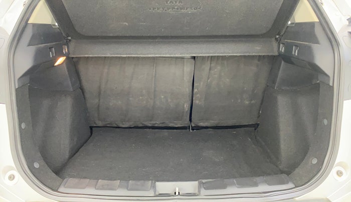2019 Tata NEXON XZA PLUS PETROL, Petrol, Automatic, 22,025 km, Boot Inside