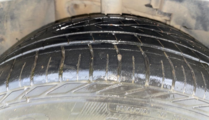 2019 Tata NEXON XZA PLUS PETROL, Petrol, Automatic, 22,025 km, Right Front Tyre Tread