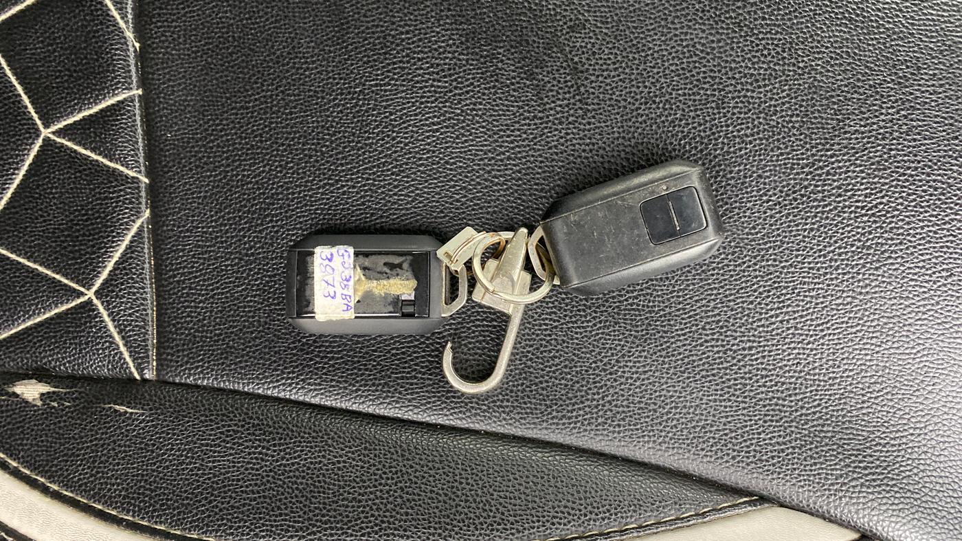 2019 Maruti Baleno ZETA PETROL 1.2, Petrol, Manual, 98,517 km, Key Close Up