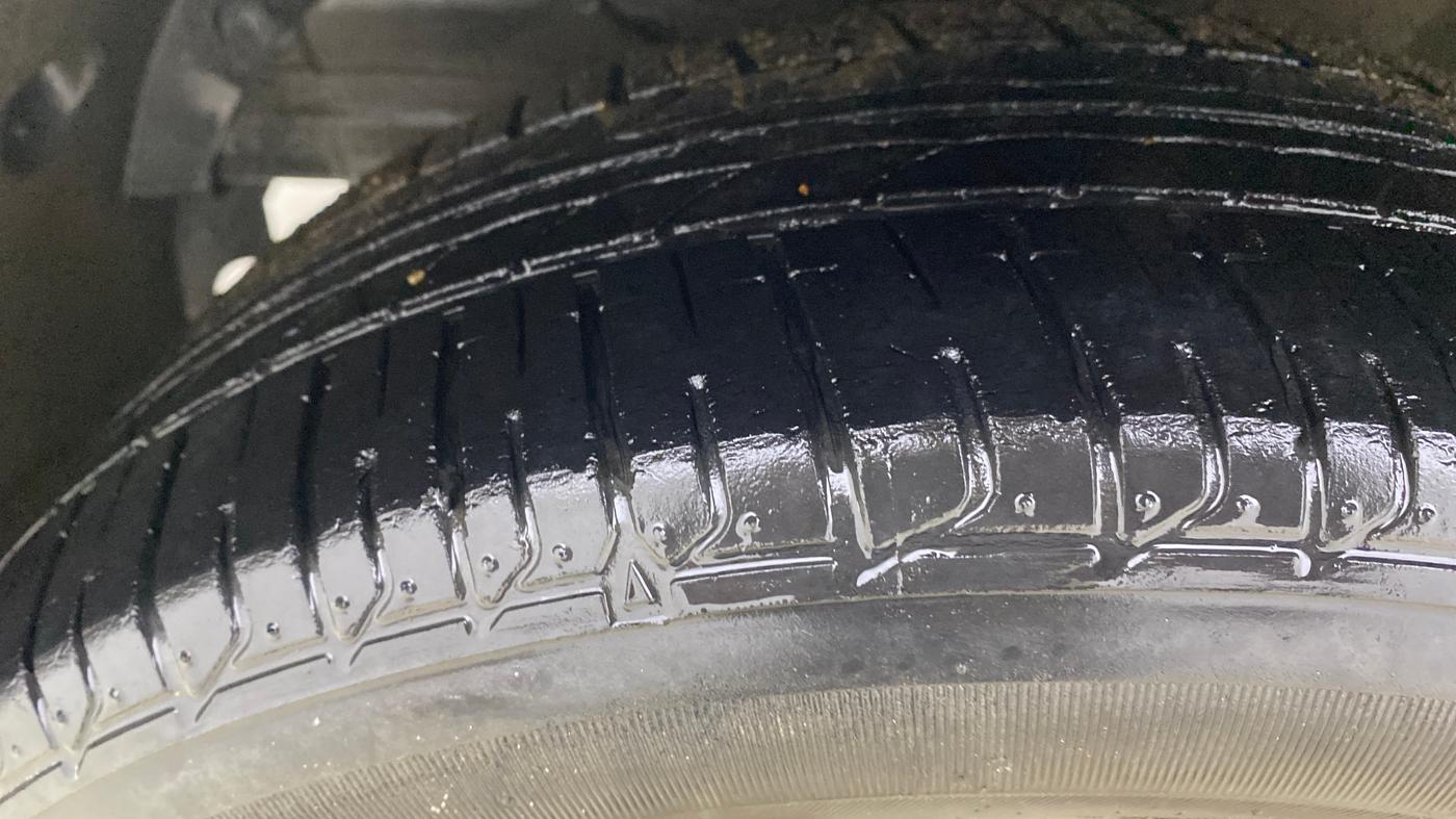 2019 Maruti Baleno ZETA PETROL 1.2, Petrol, Manual, 98,517 km, Left Front Tyre Tread
