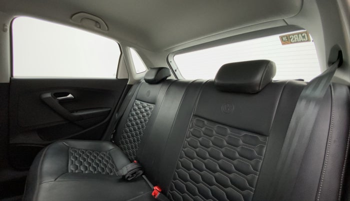 2019 Volkswagen Polo HIGHLINE PLUS 1.0, Petrol, Manual, 33,721 km, Right Side Rear Door Cabin