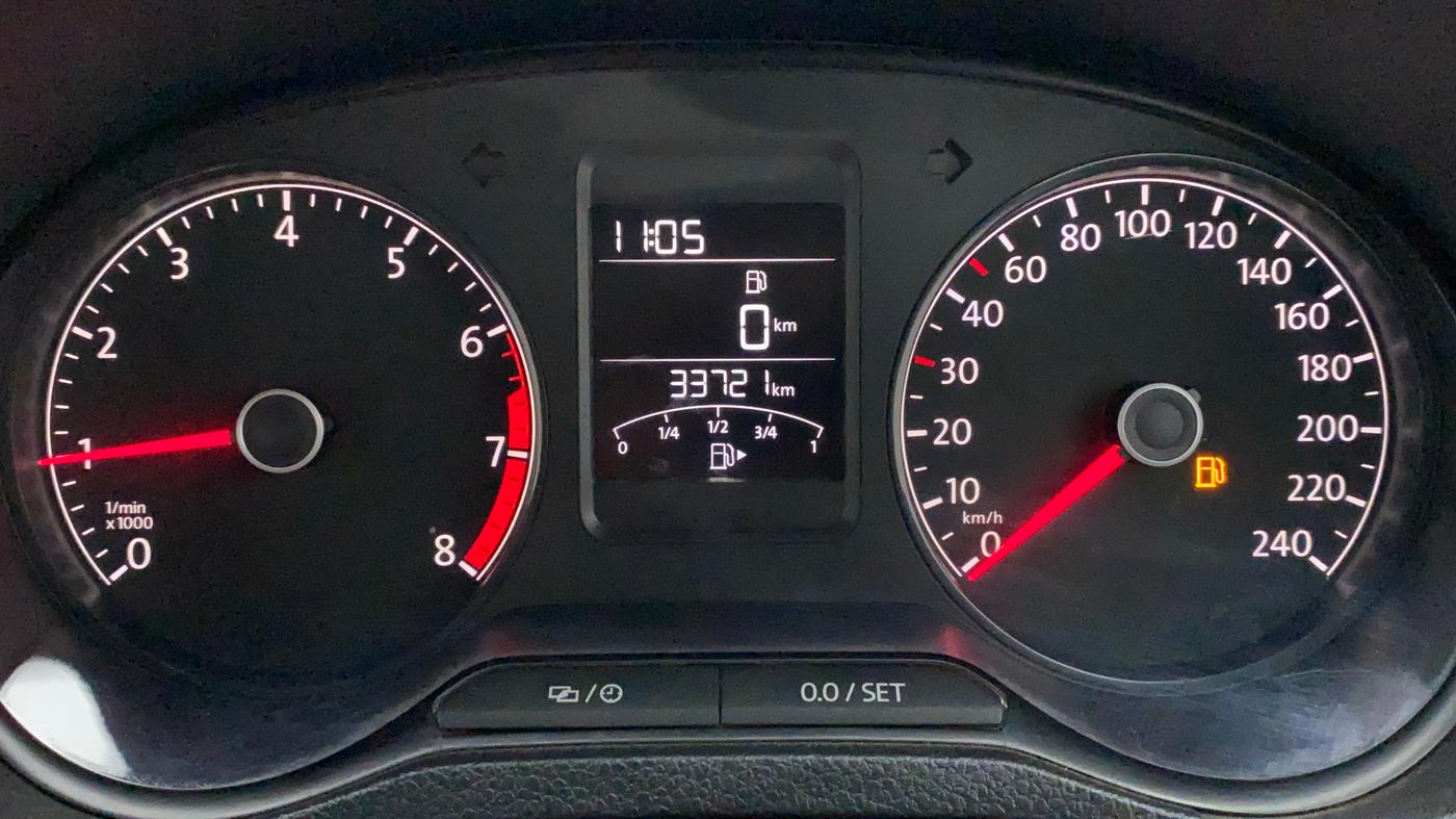 2019 Volkswagen Polo HIGHLINE PLUS 1.0, Petrol, Manual, 33,721 km, Odometer Image