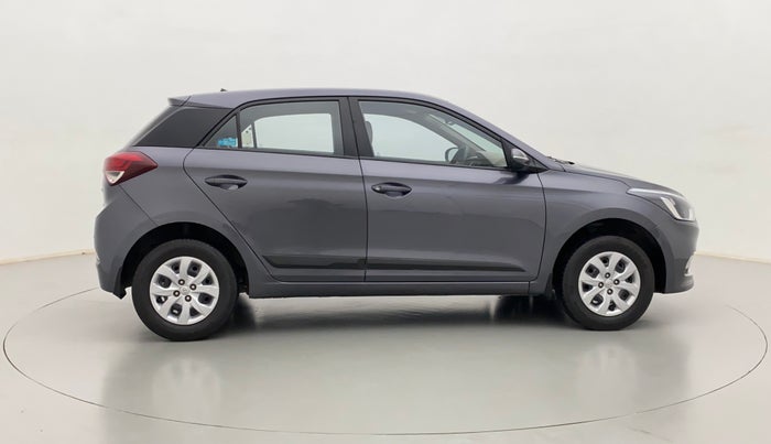 2017 Hyundai Elite i20 SPORTZ 1.2, Petrol, Manual, 43,404 km, Right Side View