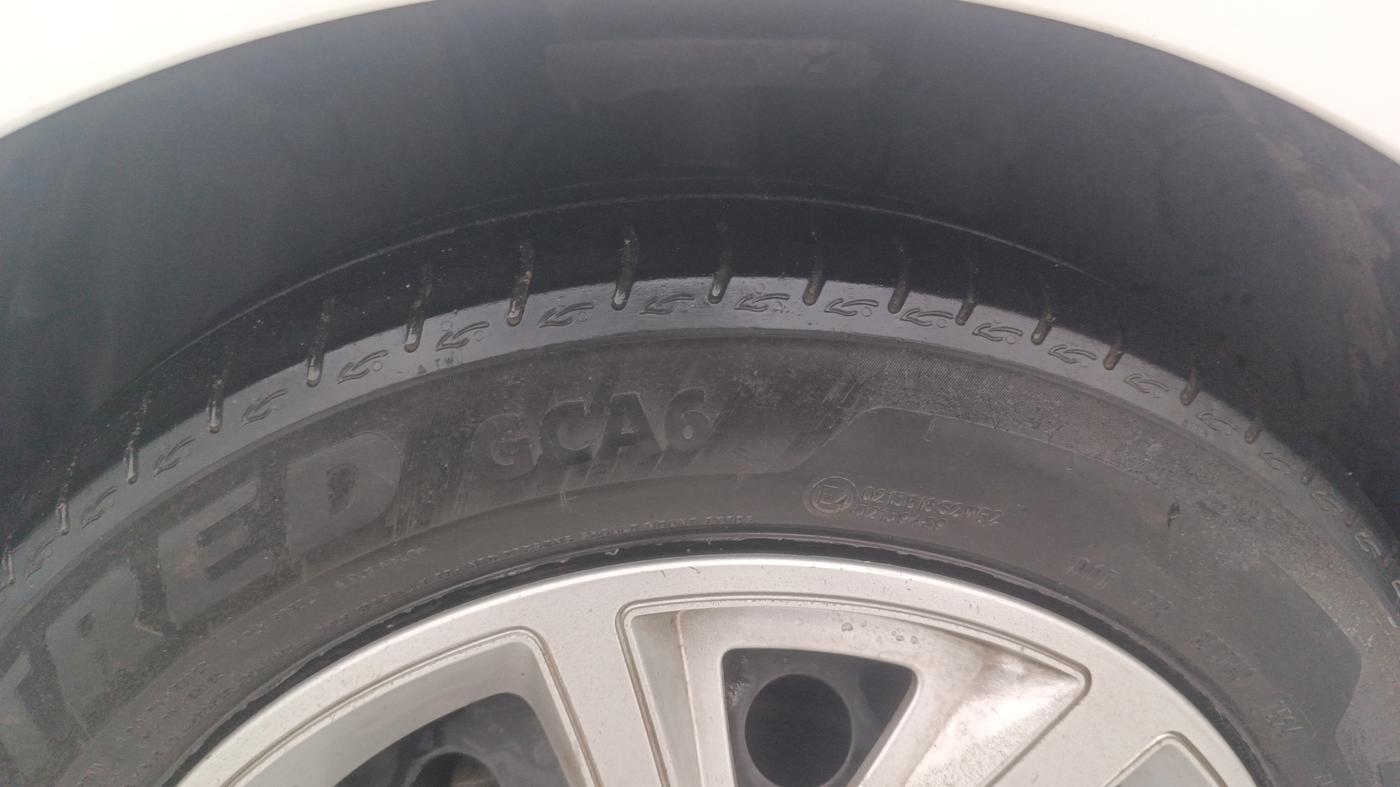 2024 Tata ALTROZ XM Plus (S) Diesel, Diesel, Manual, 45,880 km, Left Front Tyre Tread