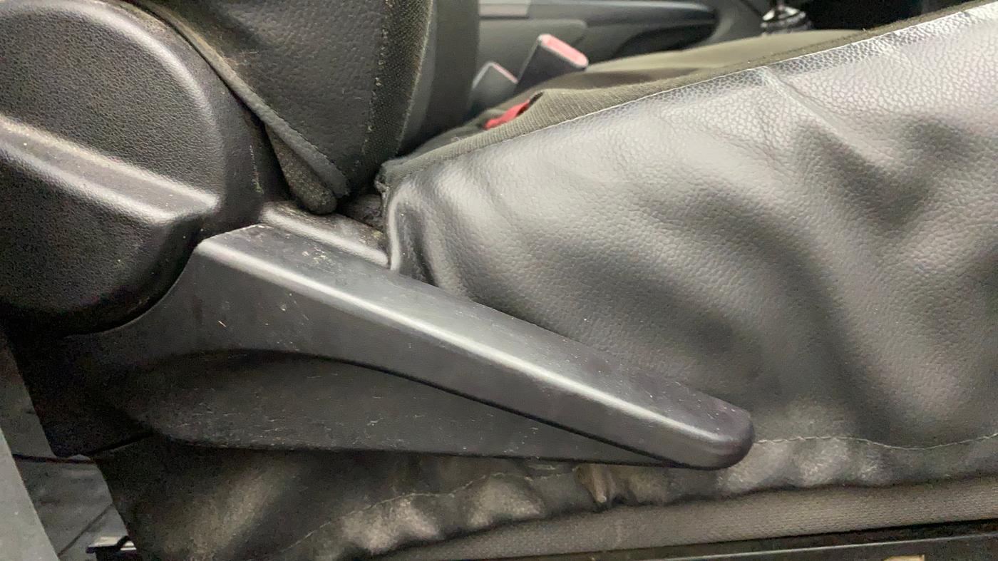 2012 Toyota Etios Liva GD, Diesel, Manual, 1,02,426 km, Driver Side Adjustment Panel