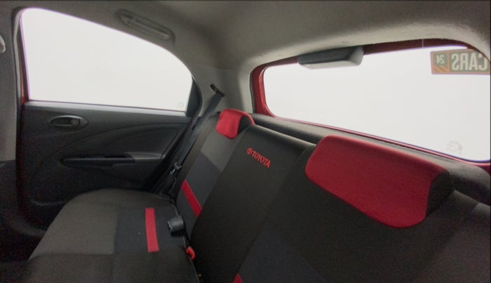 2012 Toyota Etios Liva GD, Diesel, Manual, 1,02,426 km, Right Side Rear Door Cabin