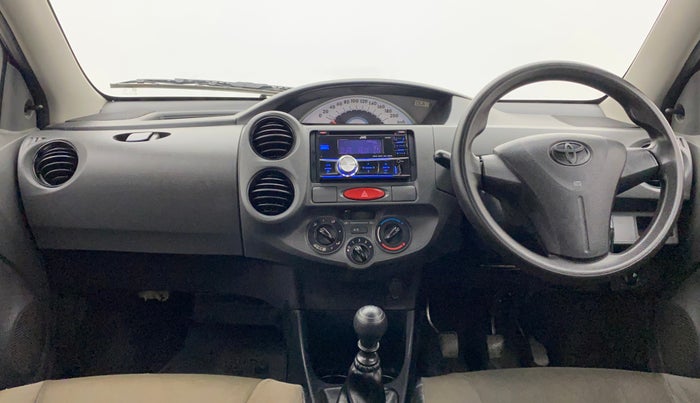 2012 Toyota Etios Liva GD, Diesel, Manual, 1,02,426 km, Dashboard