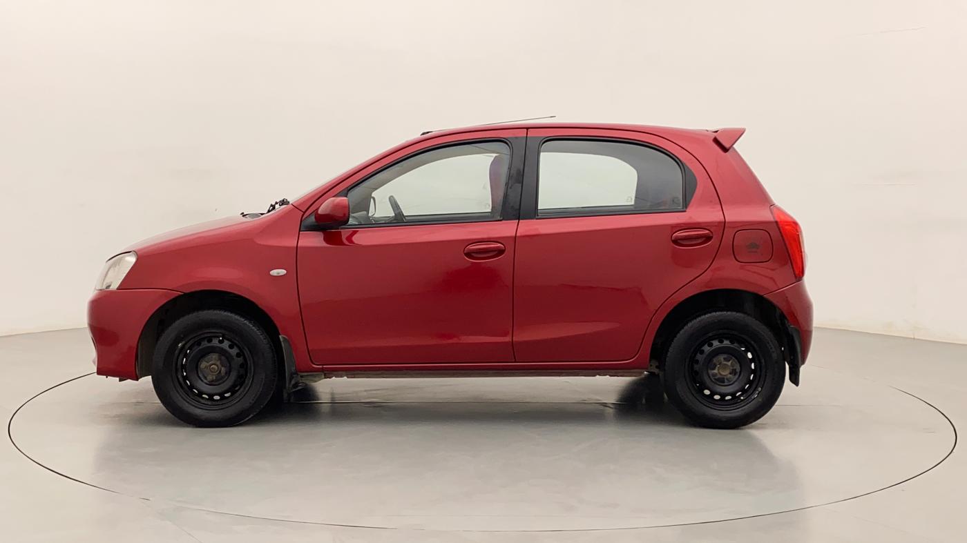 2012 Toyota Etios Liva GD, Diesel, Manual, 1,02,426 km, Left Side