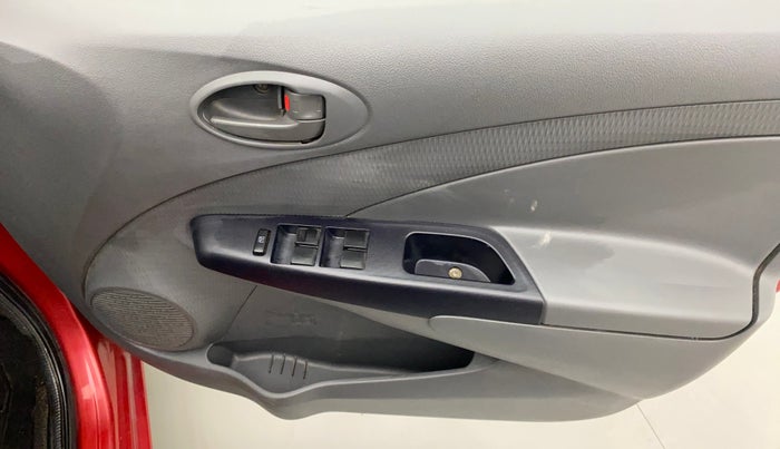 2012 Toyota Etios Liva GD, Diesel, Manual, 1,02,426 km, Driver Side Door Panels Control