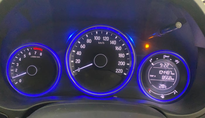 2016 Honda City 1.5L I-VTEC V MT, Petrol, Manual, 1,04,442 km, Odometer Image