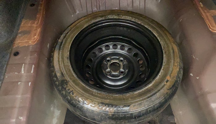 2016 Honda City 1.5L I-VTEC V MT, Petrol, Manual, 1,04,442 km, Spare Tyre