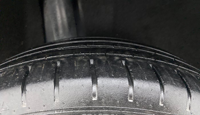 2018 Maruti Baleno ALPHA CVT PETROL 1.2, Petrol, Automatic, 59,512 km, Right Rear Tyre Tread