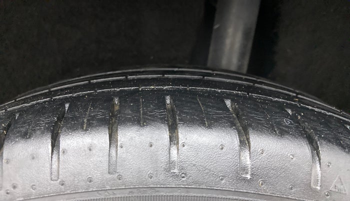 2018 Maruti Baleno ALPHA CVT PETROL 1.2, Petrol, Automatic, 59,512 km, Left Rear Tyre Tread