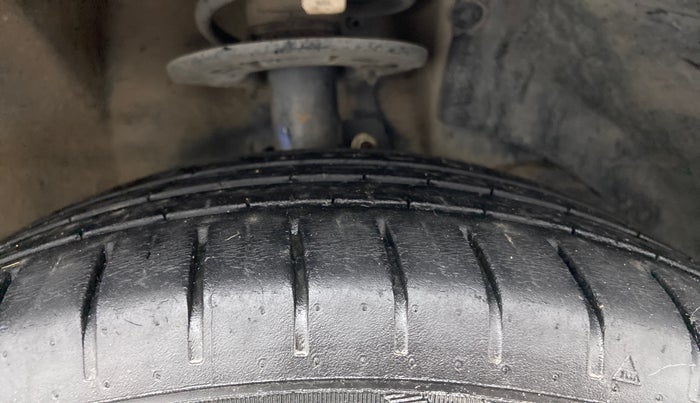 2018 Maruti Baleno ALPHA CVT PETROL 1.2, Petrol, Automatic, 59,512 km, Right Front Tyre Tread