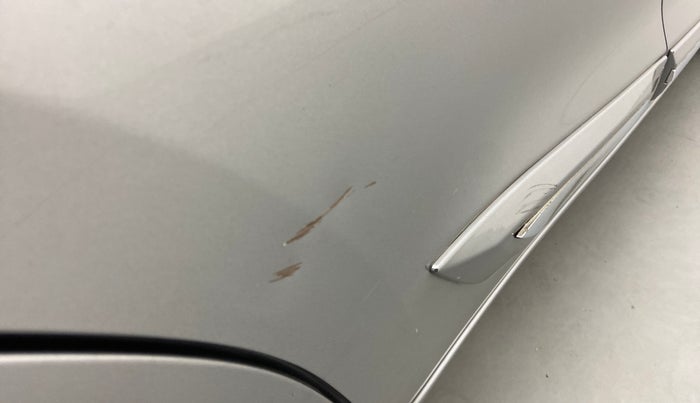2018 Maruti Baleno ALPHA CVT PETROL 1.2, Petrol, Automatic, 59,512 km, Right rear door - Slightly dented