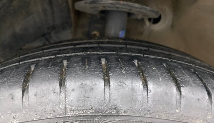 2018 Maruti Baleno ALPHA CVT PETROL 1.2, Petrol, Automatic, 59,512 km, Left Front Tyre Tread
