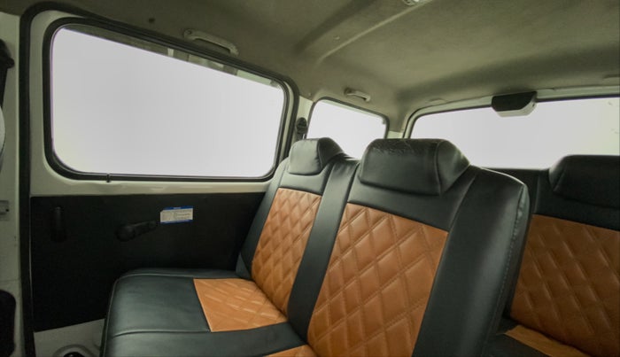 2019 Maruti Eeco 7 STR, CNG, Manual, 70,405 km, Right Side Rear Door Cabin
