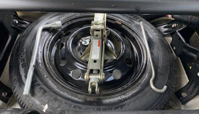 2018 Maruti Wagon R 1.0 LXI CNG, CNG, Manual, 86,869 km, Spare Tyre