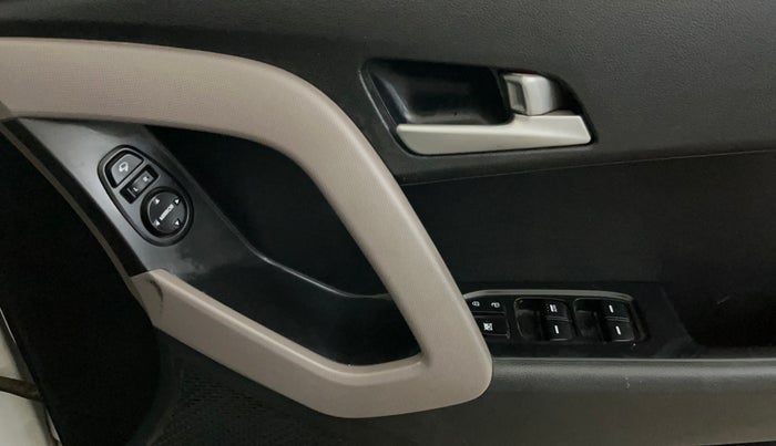2018 Hyundai Creta SX AT 1.6 PETROL, Petrol, Automatic, 68,181 km, Driver Side Door Panels Control