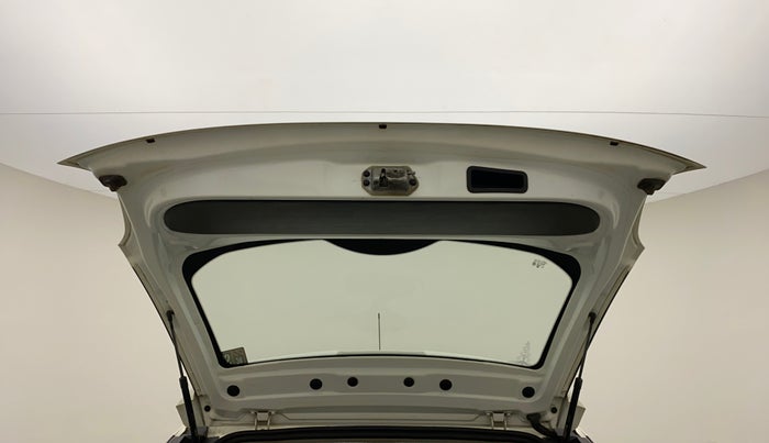 2017 Tata Bolt XM QUADRAJET, Diesel, Manual, 1,05,437 km, Boot Door Open