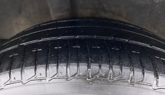 2012 Renault Pulse RX Z DIESEL, Diesel, Manual, 63,078 km, Right Rear Tyre Tread