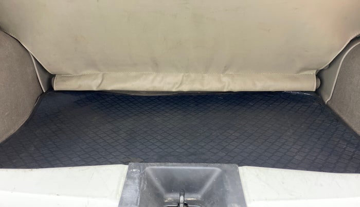 2012 Renault Pulse RX Z DIESEL, Diesel, Manual, 63,078 km, Boot Inside