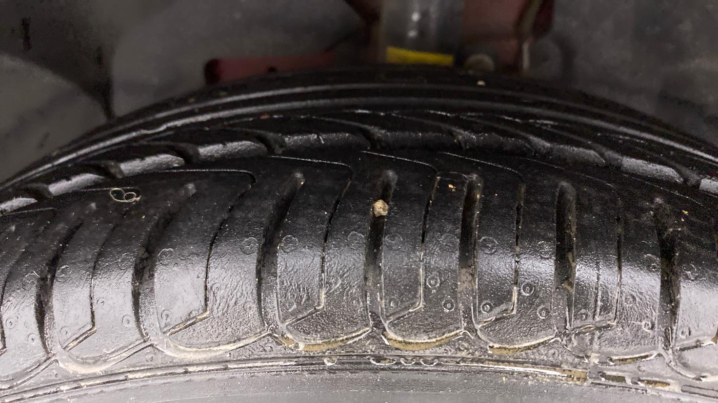 2018 Ford Ecosport TITANIUM 1.5L PETROL, Petrol, Manual, 41,108 km, Left Front Tyre Tread
