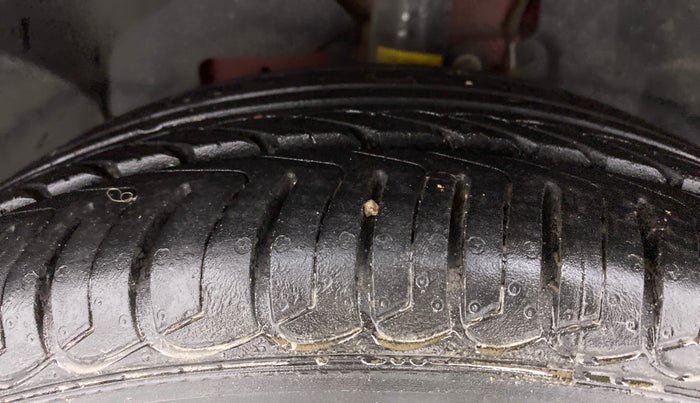 2018 Ford Ecosport TITANIUM 1.5L PETROL, Petrol, Manual, 41,108 km, Left Front Tyre Tread