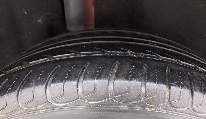 2018 Ford Ecosport TITANIUM 1.5L PETROL, Petrol, Manual, 41,108 km, Right Rear Tyre Tread