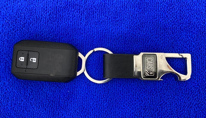 2020 Maruti Baleno ZETA 1.2 K12, Petrol, Manual, 24,204 km, Key Close Up