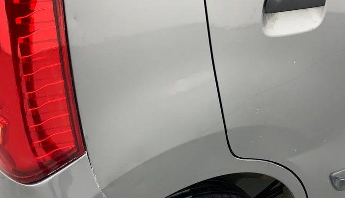 2013 Maruti Wagon R 1.0 LXI CNG, CNG, Manual, 89,673 km, Right quarter panel - Slightly dented