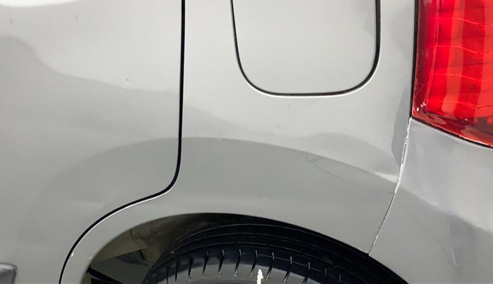 2013 Maruti Wagon R 1.0 LXI CNG, CNG, Manual, 89,673 km, Left quarter panel - Slightly dented