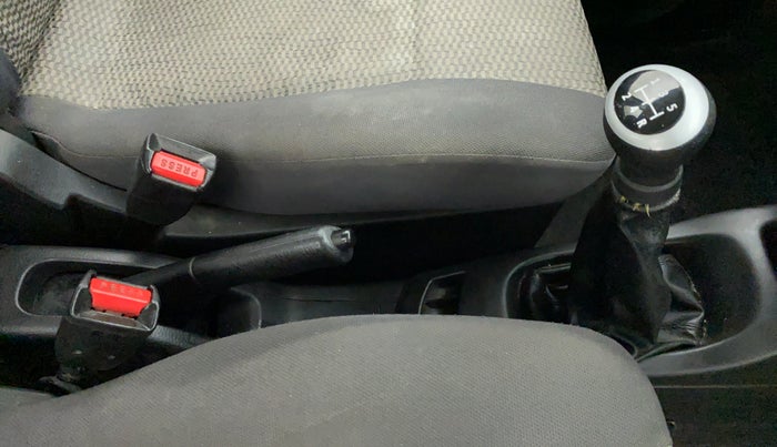 2013 Maruti Wagon R 1.0 LXI CNG, CNG, Manual, 89,673 km, Gear Lever