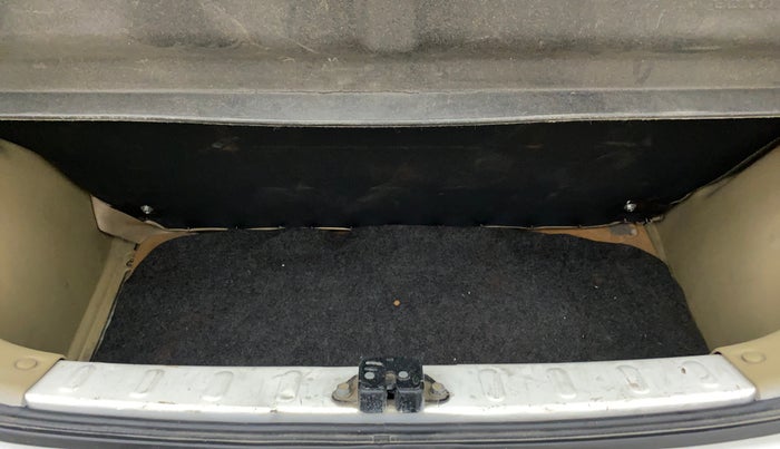 2012 Honda Brio 1.2 S MT I VTEC, Petrol, Manual, 77,866 km, Boot Inside