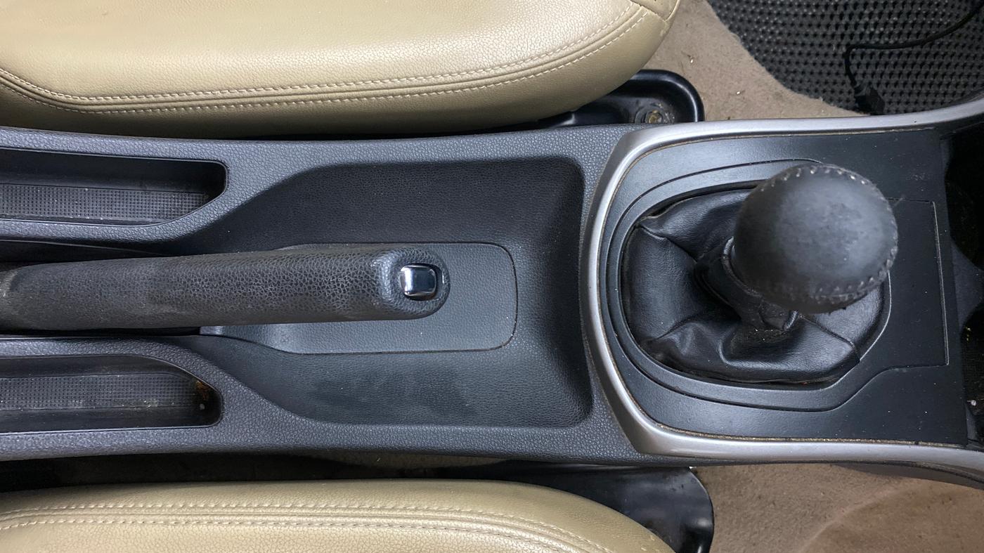 2016 Honda City 1.5L I-VTEC VX (O) MT, Petrol, Manual, 85,022 km, Gear Lever