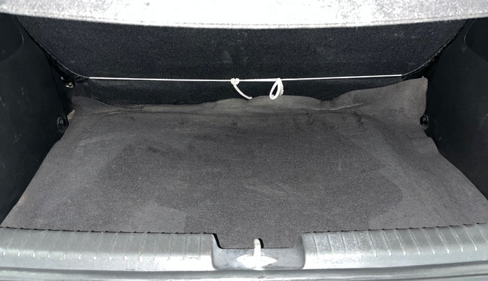 2017 Hyundai Elite i20 ASTA 1.2, Petrol, Manual, 64,512 km, Boot Inside